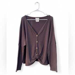 Fantastic Fawn Oversized Waffle Knit Long Sleeve Size M